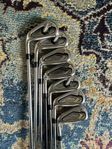 Titleist T300 Järnset Vänster 5-PW+48 Regular