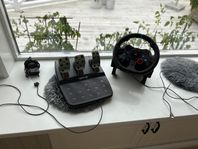 Logitech ratt och pedal