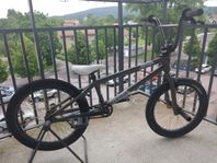 Serious 54 20" BMX med gyro