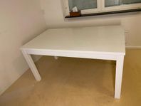 Köksbord
