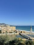 Stor lägenhet med havsutsikt i Fuengirola