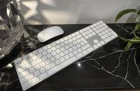 Apple Magic 2 trådlös tangentbord & mus/ numerärt åäö