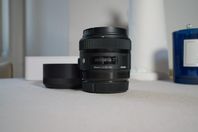 Sigma 30mm f/1.4 DC (ef/ef-s mount, canon)