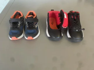 Sneakers och läderskor
