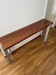 sideboard 