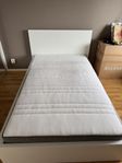 Ikea Malm inkl 2 lådor och resårbotten