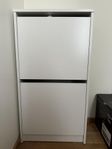IKEA BISSA Skoskåp 2 fack, vit, 49x28x93cm