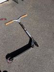 Tricksparkcyckel/Kickbike 
