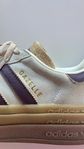 Adidas skor
