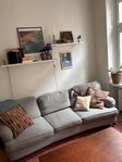 GRÅ 3-SITS SOFFA HOWARD