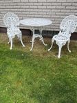 Gjutjärns sommarmöbler i aluminium
