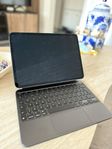 ipad 11 pro + magic keyboard