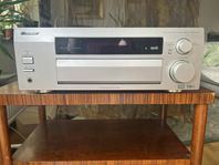 Pioneer VSX-D811S och Pioneer AXD1509