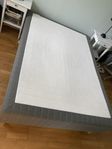 Säng 140x200 Ikea Skotterud