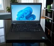Smidig och snabb laptop, perfekt för studier, arbete eller.