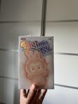 Pop Mart The Monsters “ Big Into Energy” Vinyl figurer