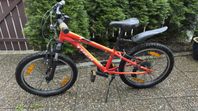 Barncykel Trek 20 tum – 7 växlar