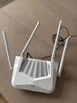 fin vit router säljes 