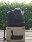 Canon EOS 7D (med batterigrepp)