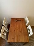 Bord och stolar 
