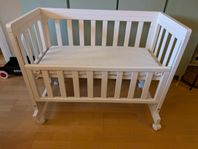 Bedside crib Troll