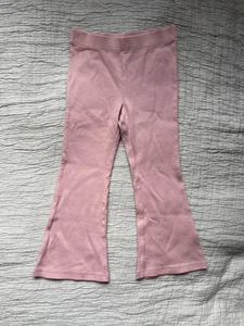 Helt nya flickkläder 2-4 år