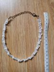 Halsband