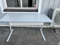 Skrivbord