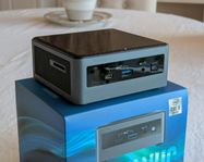 Intel NUC Frost Canyon Tall i5-10210