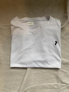 Peak Performance T shirt - Bra skick