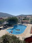 Havsnära lägenhet med pool i Vinisce (nära Trogir), Kroat
