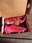 fotbollsskor Nike mercurial