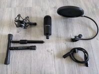 Audio-Technica AT2020 mikrofon med tillbehör
