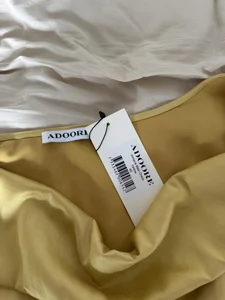 Klänning från Adoore