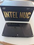Intel NUC Skull Canyon (nuc6i7kyb)