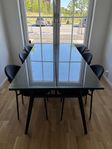 Matgrupp med 6 stolar & glasbord