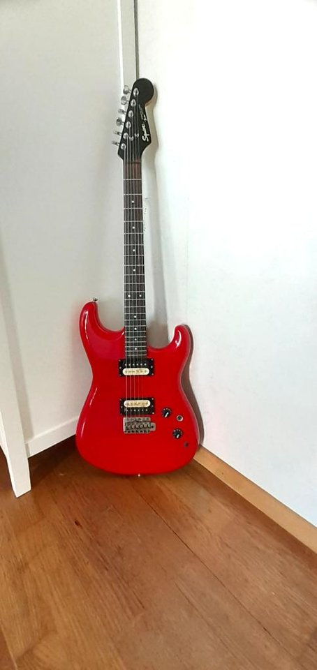 Fender elgitarr och elbas 