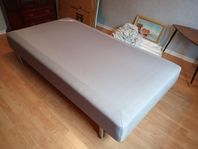 Säng / Resårmadrass Sultan Selfors 105x200