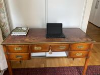 Skrivbord, engelskt