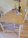 Ikea Danderyd matbord och 3 Ingolf stolar med klädd sits