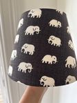 Lampskärm Svenskt tenn elefant svart