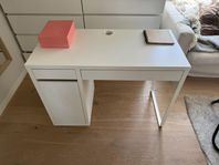 Skrivbord IKEA Micke