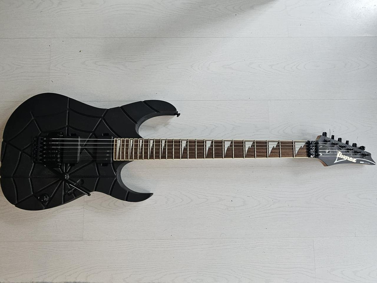 Elgitarr Ibanez RG420EG