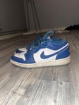 Jordan 1 Low – Storlek 38,5 – Mycket bra skick