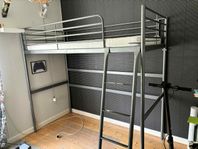 Loftsäng