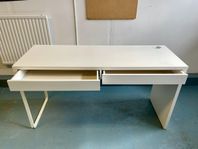 Skrivbord från IKEA – Modell “Micke”