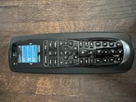 Logitech Harmony One+ programmerbar universalfjärrkontroll.