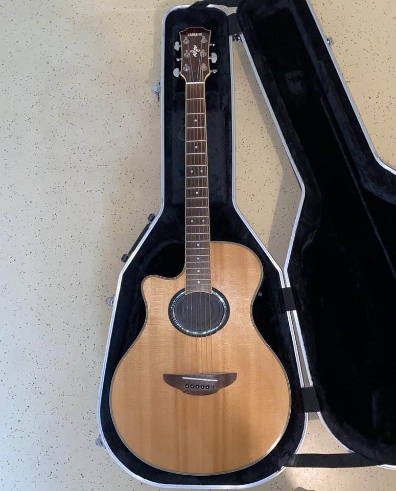 Yamaha APX700L NL - Akustisk ...