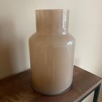 Medelstor glasvas 25cm hög