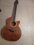 Takamine EF 508C från tidigt 2000tal